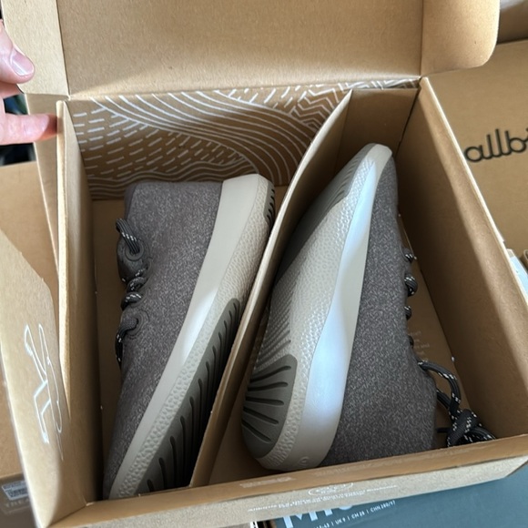 Women’s allbirds Wool Runner-up Mizzles in Light Grey - Picture 6 of 11